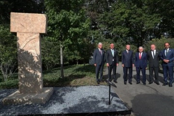 Cumhurbaşkanı Erdoğan, New York’ta Göbeklitepe Anıtı’nı gezdi
