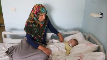 Diyarbakır'da 7 aylık bebek 3 saatlik açık kalp ameliyatıyla sağlığına kavuştu