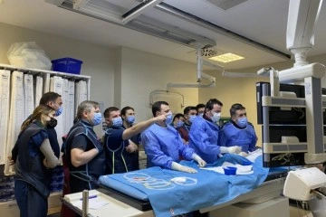 Dünya hekimleri Türk doktorlardan eğitim almak için geliyor