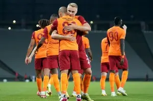 Galatasaray son dakikalarda güldü!