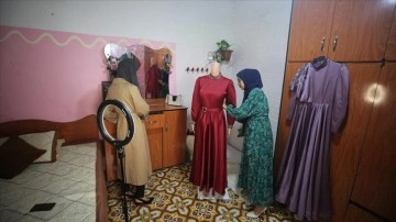 Gazze'de iki kız kardeş 'ikinci el' ile hem bütçelerine hem de çevreye katkı sağlamay