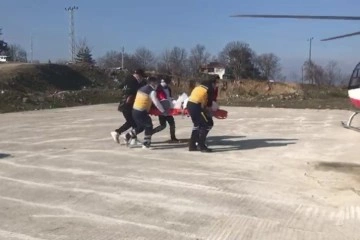 Kalp krizi geçiren hasta için ambulans helikopter zamanla yarıştı
