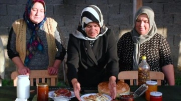 "Manda Evi" köylü kadınların ekmek teknesi oldu