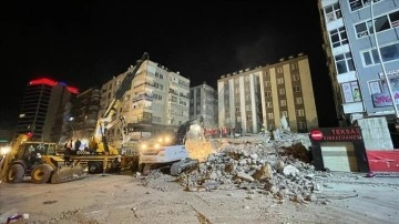 Şanlıurfa'da yıkılan binanın enkazındaki arama kurtarma çalışmaları tamamlandı
