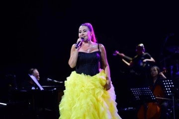 Şarkıcı Nilüfer’in TikTok isyanı: 'Takipçim az'