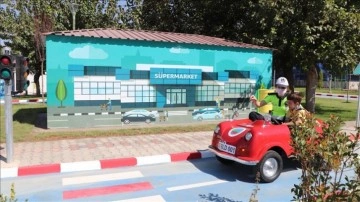 Siirtli çocuklar 'Çocuk Trafik Eğitim Parkı'nda eğlenirken trafik kurallarını öğrenecek