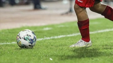 Yeni Malatyaspor'da 10 futbolcu başka takımlara transfer oldu